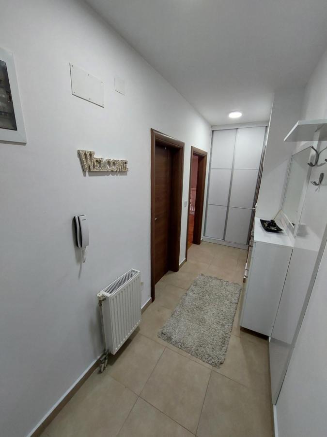 Apartment Gelic Family Куманово Екстериор снимка