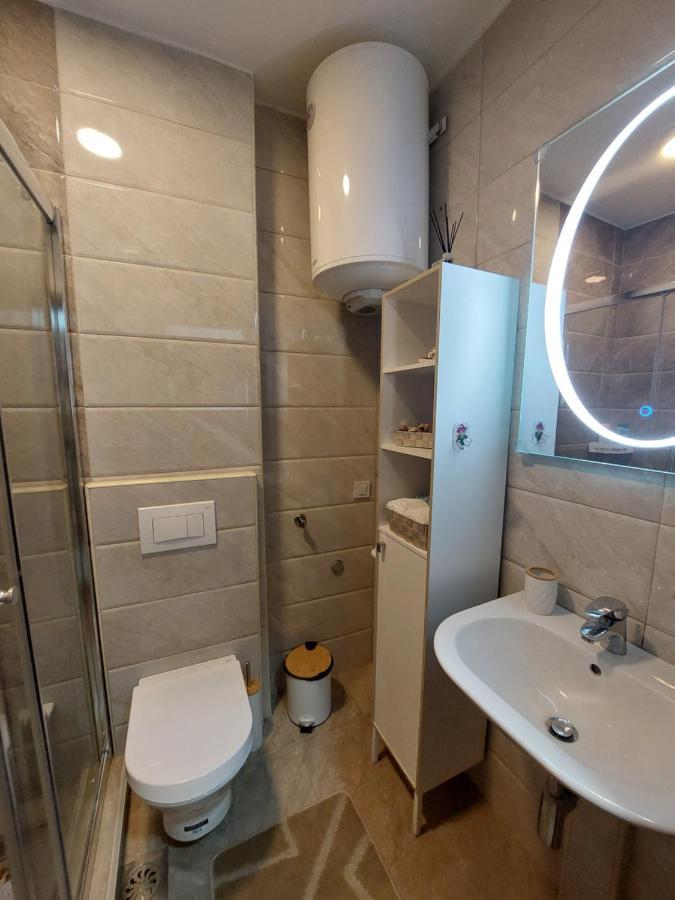 Apartment Gelic Family Куманово Екстериор снимка