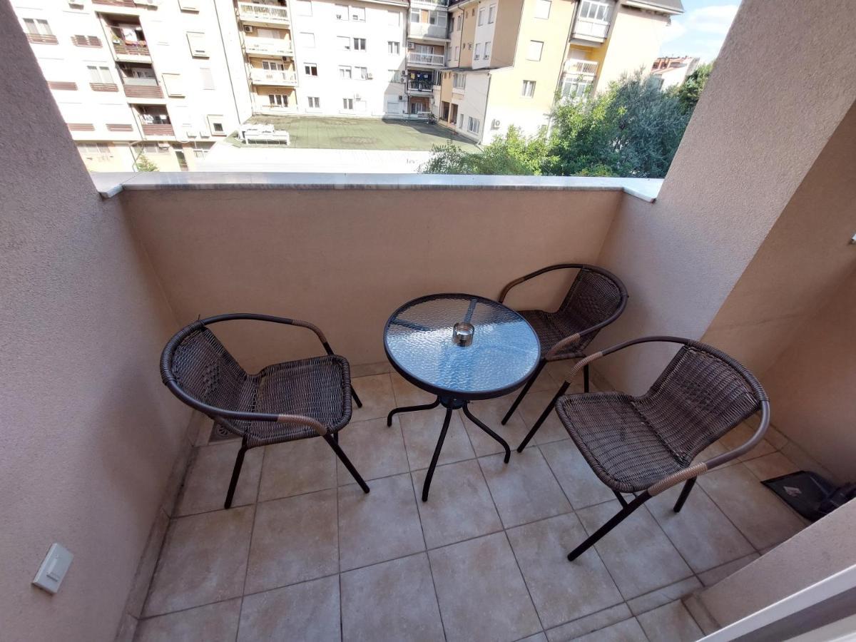 Apartment Gelic Family Куманово Екстериор снимка