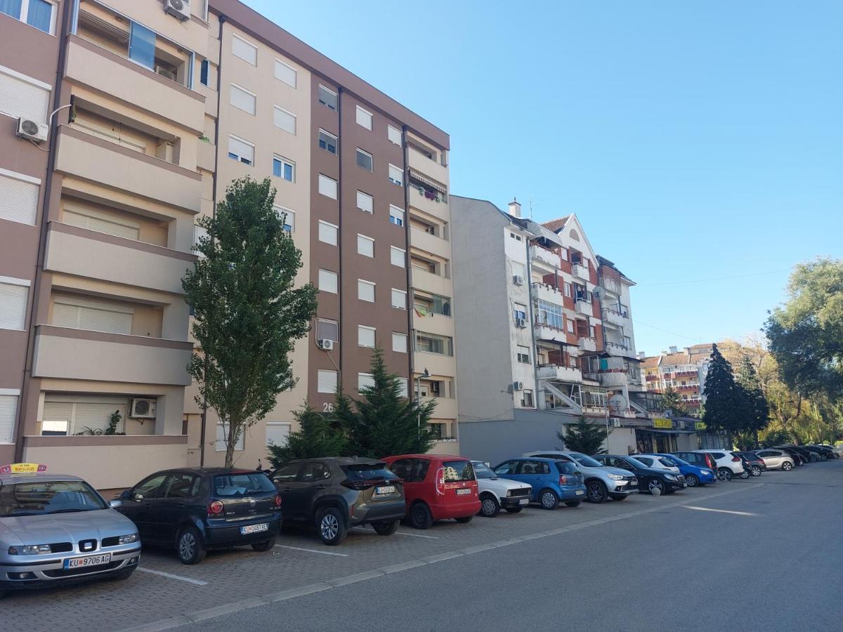 Apartment Gelic Family Куманово Екстериор снимка