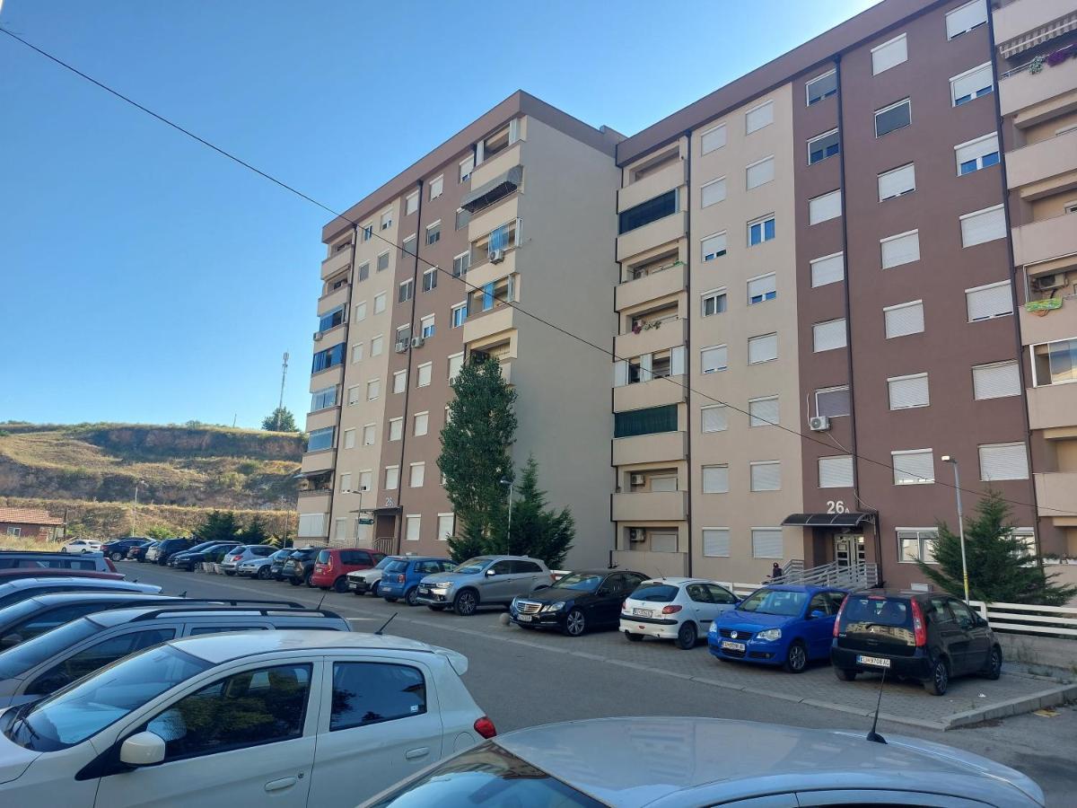 Apartment Gelic Family Куманово Екстериор снимка